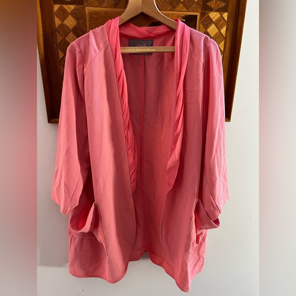 Melissa McCarthy pink Blazer